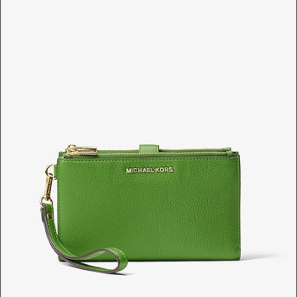 NWT Michael Kors Adele Wristlet Wallet